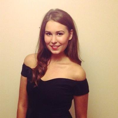 ells_thomas's profile picture. 