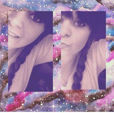 Generación del 95. Capricornio. ~★[. Make your life an act of love.]★~♛'18♛EL!♥
LO MEJOR ESTA POR LLEGAR!👶🏽💜
Mi familia!👪