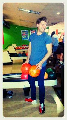 DavidHa84929680's profile picture. The pen is mightier than the sword.