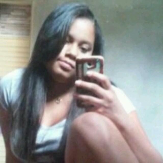 flamenguista ,flyers, Facebook Brenda Danielly... prefiro ser grossa e sincera do q ser fofa e fausa