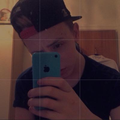 New account; Follow me and I'll follow you back x