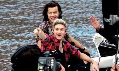 13 years old 28-8 my birthday. love1D-taylor swift &little mix♥ DIRECTIONER♥ and wish ♥harry styles♥follow me ♥
