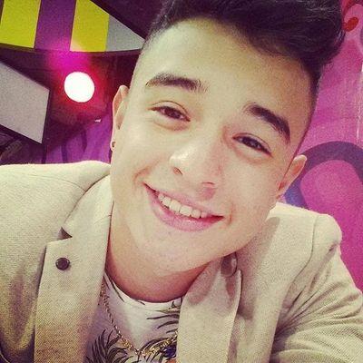 @hmgerardo. jerrygirls oficial amamos a @hmgerardo