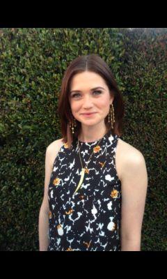 ginnysuit's profile picture. 16 años./ La única hermana Weasley y orgullosa de ello/ Hermana postiza de @Eisbibertty❤/   Compartiendo habitacio con @Rosefics❤/  #Potterworld