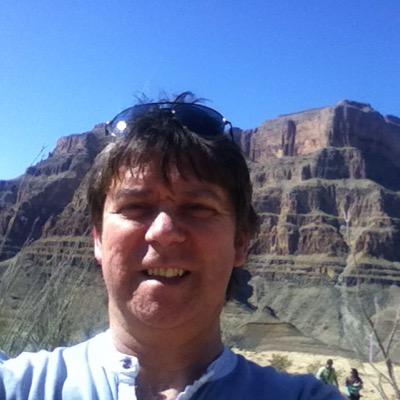 redrocketmike's profile picture. 