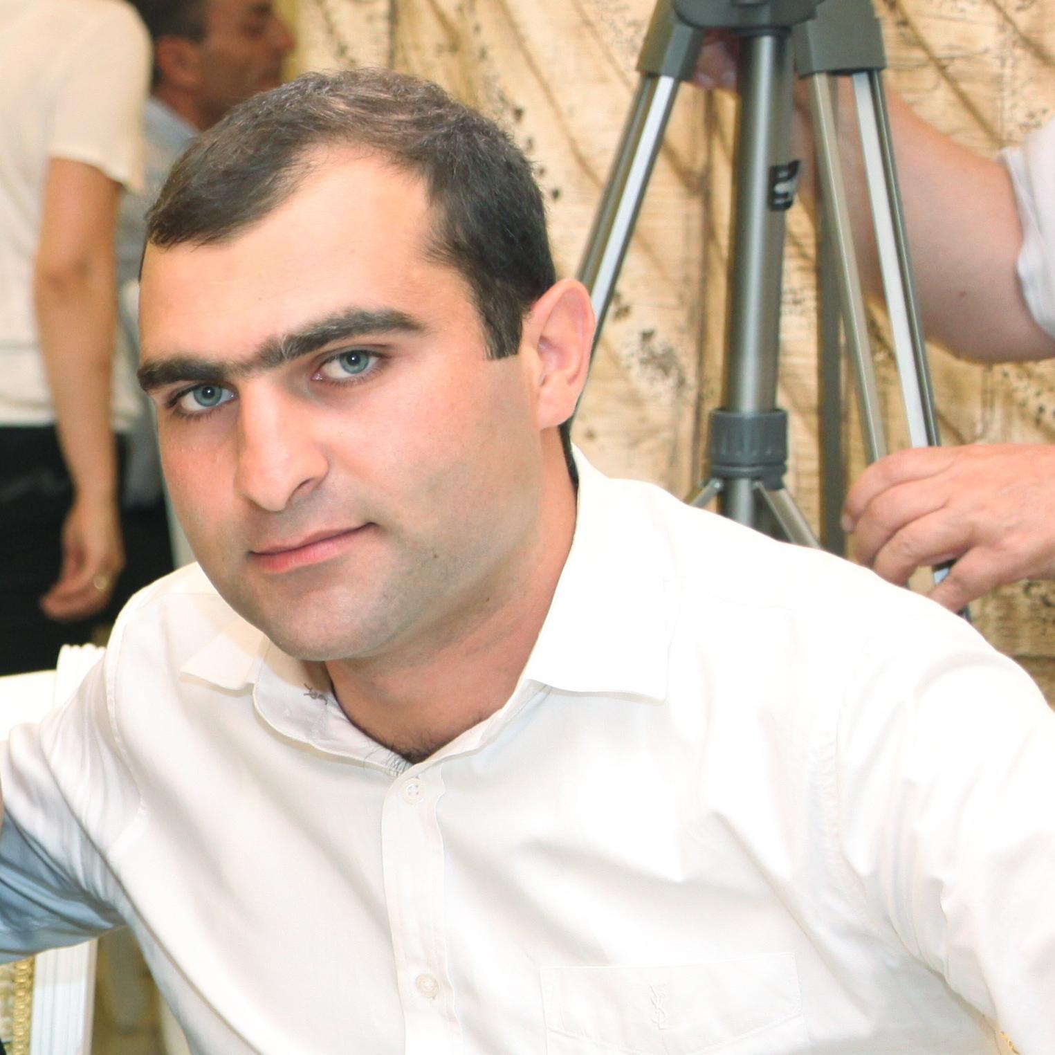 Koryunh's profile picture. 