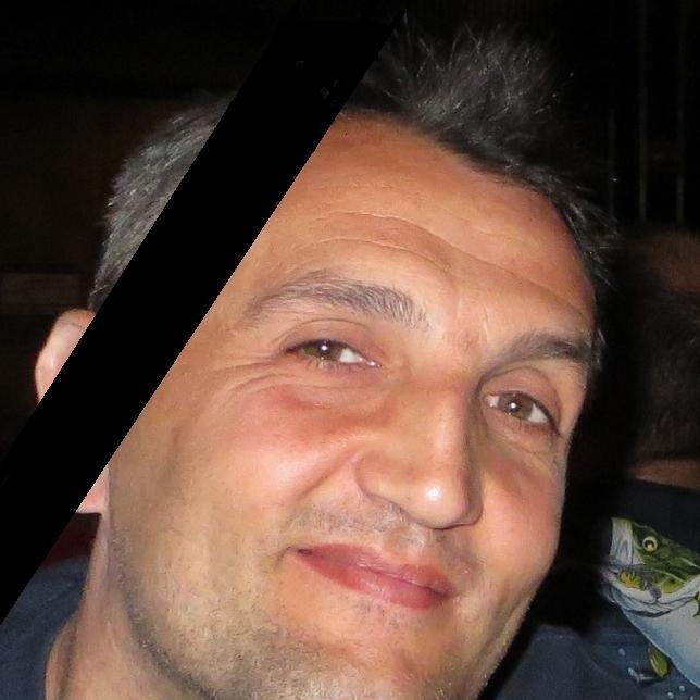 L'ouverture d'esprit n'est pas une fracture du crâne.
Mes tweets n'engagent que moi.