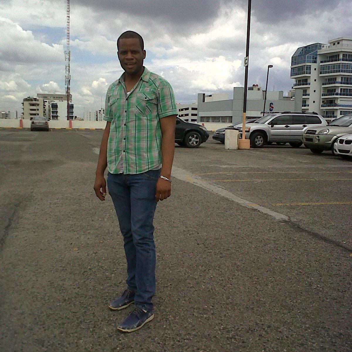 JMontero_10's profile picture. 