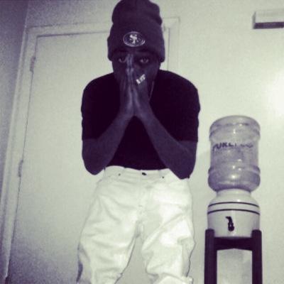 im the guy your girlfriend is inlove with