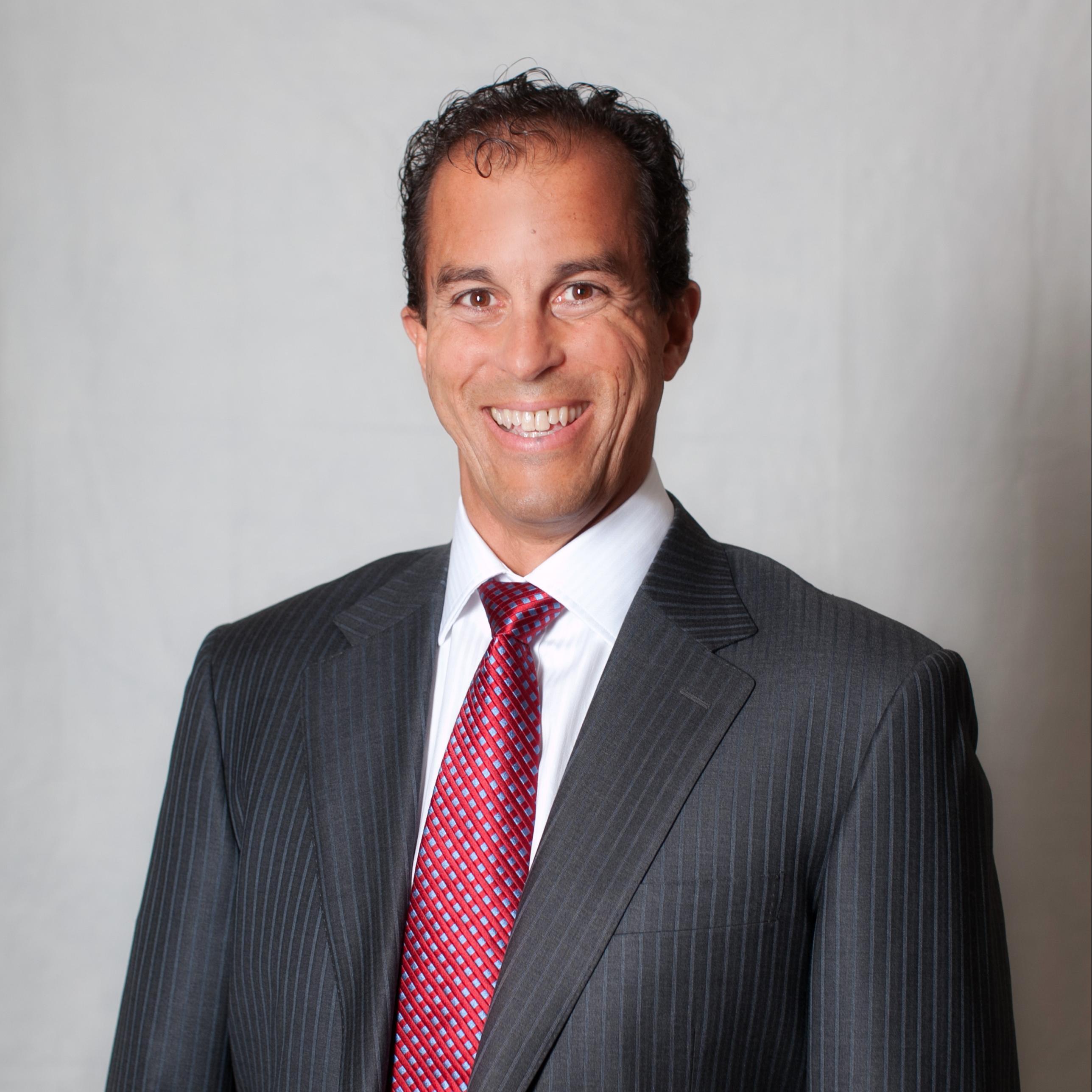 Tom Puentes is in the financial services industry with a passion for opera and ballet and engaging in charitable activities