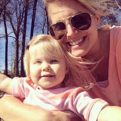 proud wifey, mom of 2, interior designer, serious foodie, double dipper & #1 fan of the target lady.