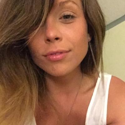 nuhtaleeuhh's profile picture. instagram: @nuhtaleeuhh ✌️