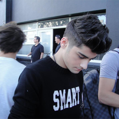 te dei follow gratis, pra agradecer segue meu outro fc @horanpassarela (SO AVISAR Q SDV) bjo no core