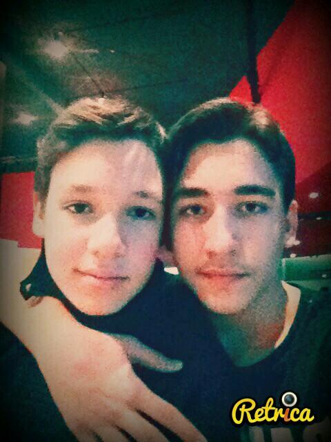 OzerMirac61's profile picture. Sarışın ooo alırım bi dal