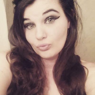 immaburgessbaby's profile picture. :::THe Sweetest GirL YoU WiLL evEr MEet:::The BiGgEsT **** YoU EveR SeEn:::I'm not eViL I'm NoT GooD. I'm SoMewhErE iN BeTwEEn:::