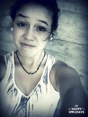 #ConMisAmigosSoyFeliz #OneDirection  - 6/5/2014 el mejor dia de mi vida! - Trato de cambiar por mis amig@s