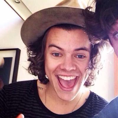 follow @wickedharryx ❣