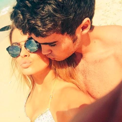 I ship @xChloeLloyd and @JoshUJWorld