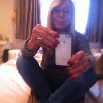 Go follow milliemarrable 33
I follow back xxx