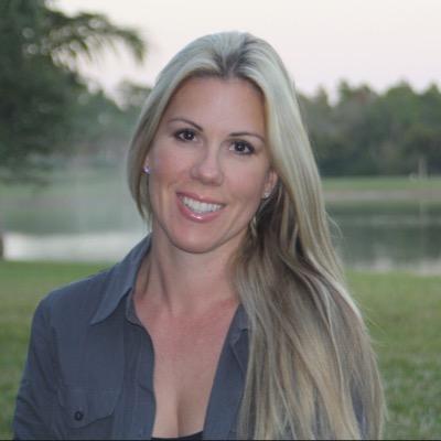 hottest moms on twitter get asked to prom

living savage