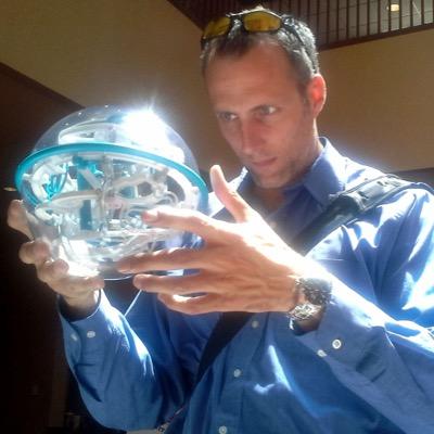 Humanities & Social Sciences Specialist, Compute Canada, U Alberta. Scouts Canada Trainer and Leader. Manipulator of Strings.