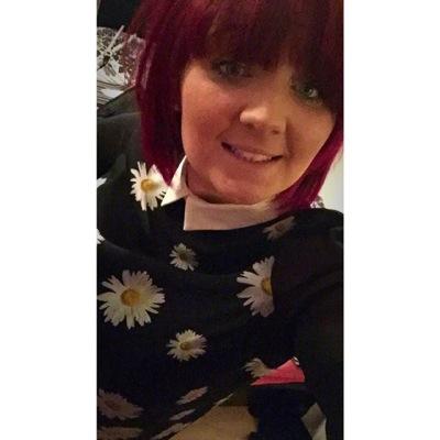 Trainee Hairdresser at Robert Mitchell | Instagram; bethaanyd_ | BBM; 7C0B1E40