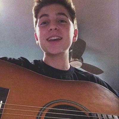 Check out my header! It has all of gavins social medias! he goes LIVE on @YouNow every night! make sure to turn on his twitter notifications! -@lexiepena1