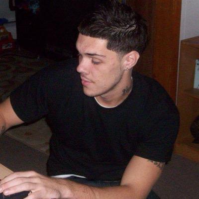 what's gd,lex 28 Portuguese n Brazilian out here in prov doin it ,loving life for 2015 ,wait n c what b all ova this shitt,hmu fb...