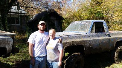 Love my kids they are my life!!!
Huge #lukebryan fan 
Country girl through n through !!
