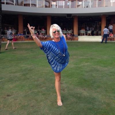 ✌️International Yoga instructor. Mermaid by heart ✈️ Wanderlust in my bones and lots of love and happiness in my heart