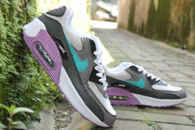 Jual Kosmetik, Jam tangan, Softlens, hairClip, Jaket, Sepatu, Toy Camera, Behel fashion Dan permanen. WA:082244419235 | PIN:25A16178 | LINE:UI_Olshop | Gresik