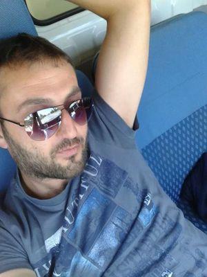 FmitKarabacak1's profile picture. Öyle iste