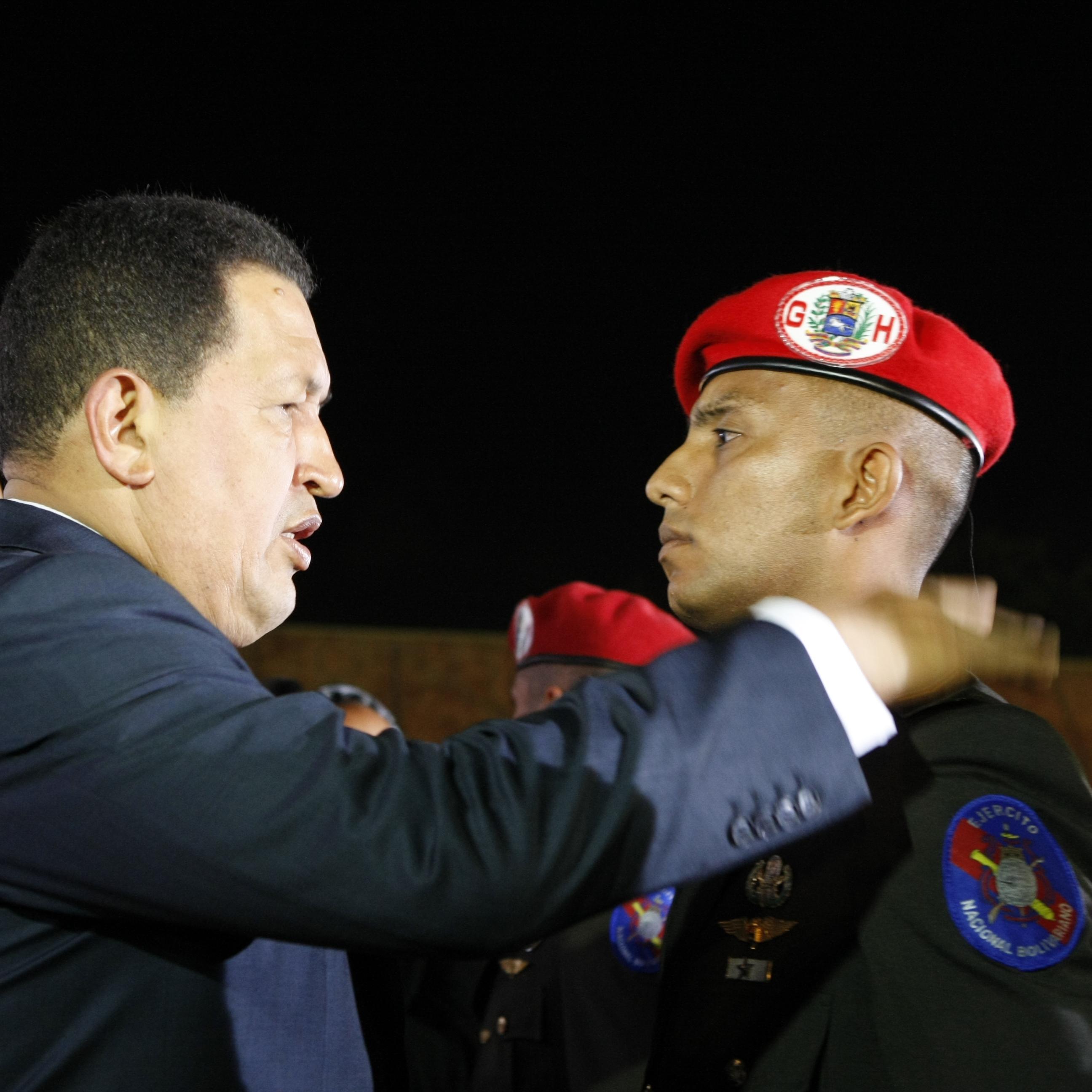 Soldado de la Revolución, cada día más Chavista, comprometido y al lado del Poder Popular construyendo nuestro Socialismo.  guariqueño y de zaraza.