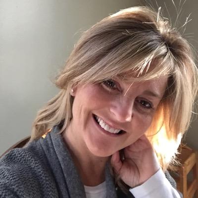 DurkinDanielle's profile picture. 