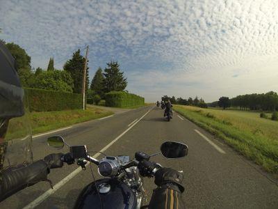 plmpalito's profile picture. Muchos años despuês, frente al pelotón de fusilamiento, el coronel Aureliano Buendía había de recordar aquella tarde remota...