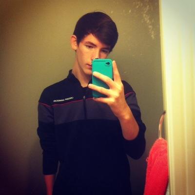 CameronHearrel1's profile picture. professional  guitar player