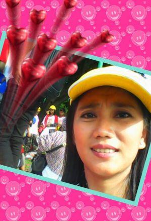 IryantiIndah's profile picture. capek bingit nih