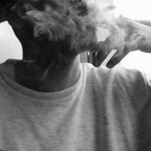 ifckcaniff_'s profile picture. too high to care