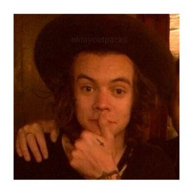 hi please follow @cuddlxyziam bc goals:) thanks ily