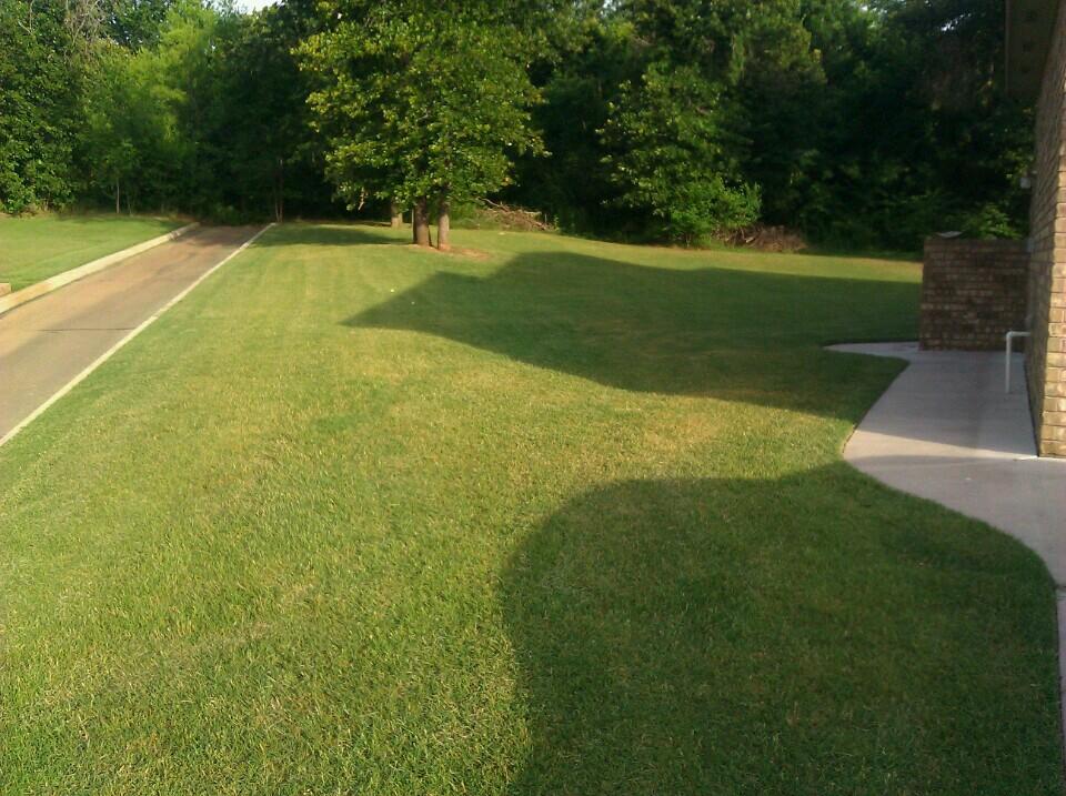 Serving the Midwest city, Tinker, Choctaw area with the best lawn care service around! #MWC #MidwestCity #Okc #lawncare
