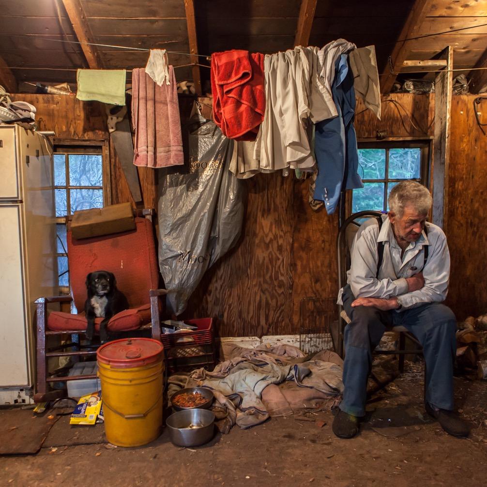 Mickael023's profile picture. Passionné des affaires inter. qui voit le monde comme des iles qui ne cessent de s'entrechoquer pour créer la diversité dans laquelle nous naviguons.