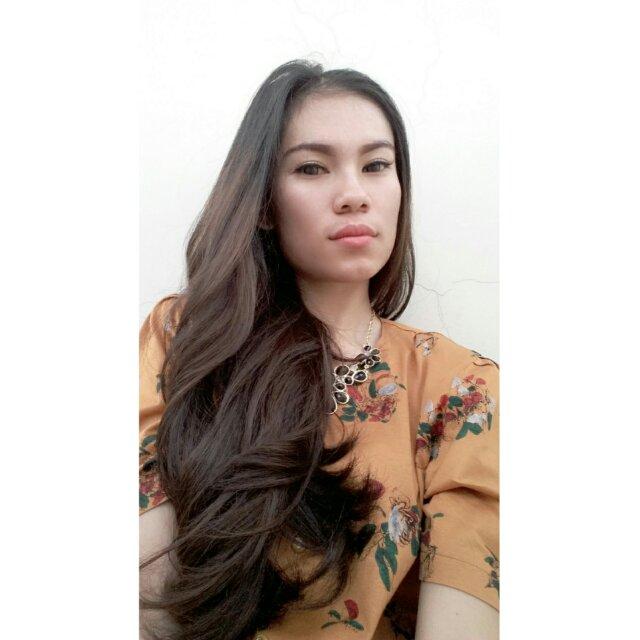 nellamustika's profile picture. | Sociology Education | happy when i saw people laughing :D