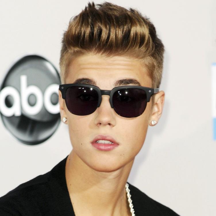 nothing is impossible/ Justin 3 / snap:poxachis