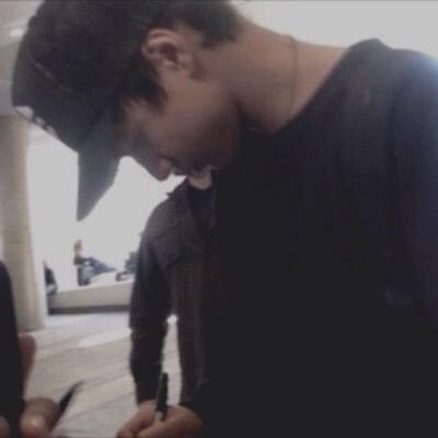 malikstriangIe's profile picture. 