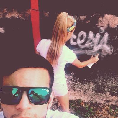 Si Dios conmigo, quien contra mi? 
MartinGomez
Instagram: CeciaChaparro 
Snapchat: Cecia.Chaparro