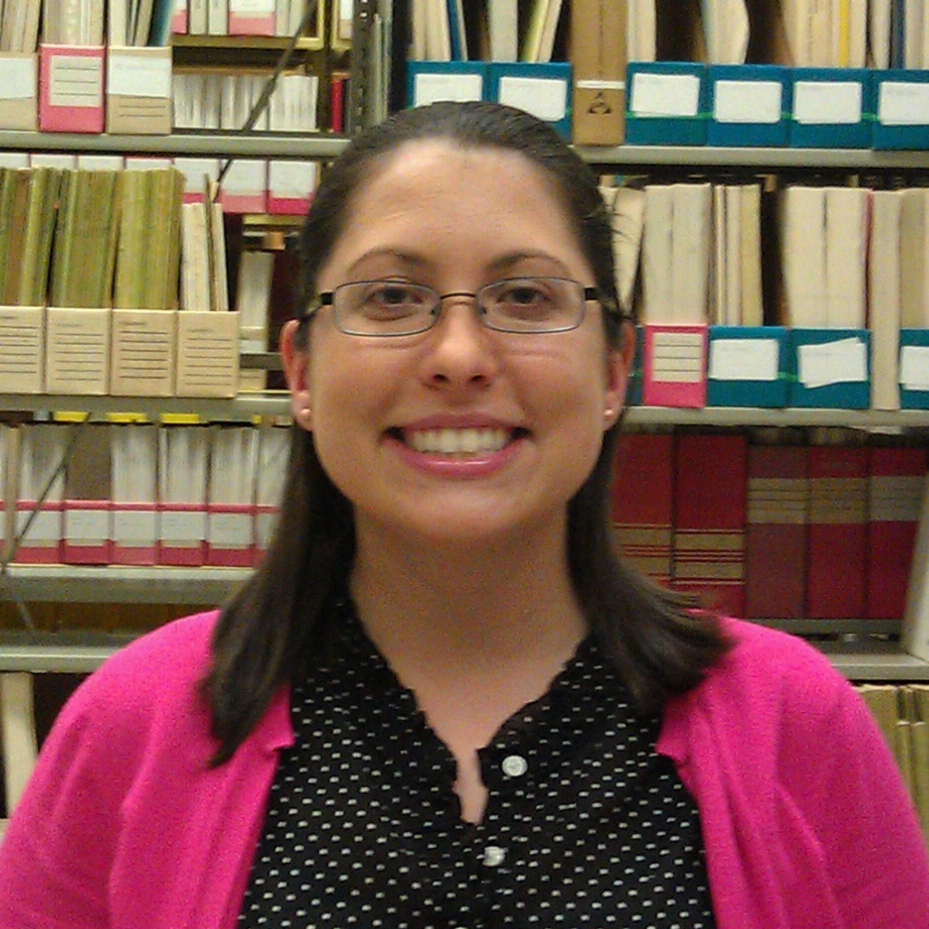 librarian, government information champion, ya lit enthusiast, runner-in-training