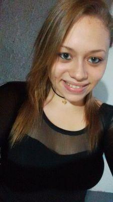 A felicidade é a unica certeza de que não está se vivendo inutilmente. Skype: cutekiss4