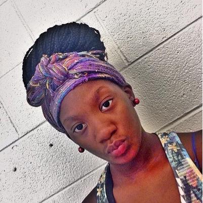 Im Bout Getting Money , Fuck Friends They Come A Dime A Dozen , Yall B.tches Just Better Try Too Keep Up .. DOUBT IT ✌️