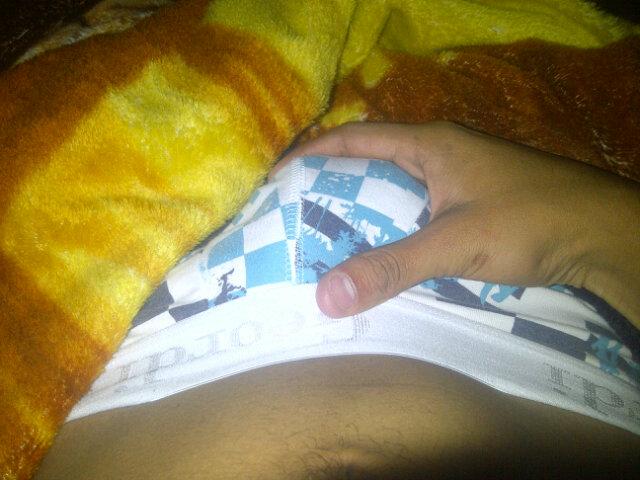 Estudiante al Sexo :) 100% Seriio. Nada de Mariposas.!! Tngo Ping y WhatsApp. Pide mi Skype.