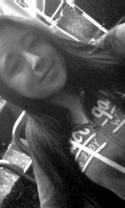 Follow my instagram __flaca.__ ....... My snapchat @racquelypoo ..... My kik @racquely_poo